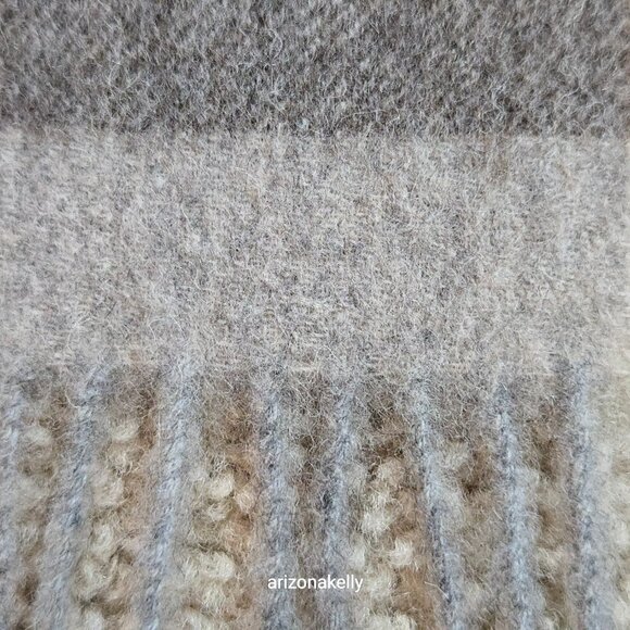 NWOT Wool Scarf Grey Premium Quality - Picture 4 of 11